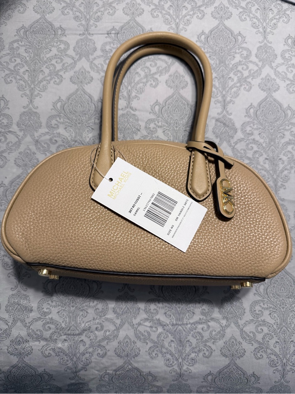 MICHAEL Michael Kors Pebbled Dome Satchel in camel NWT